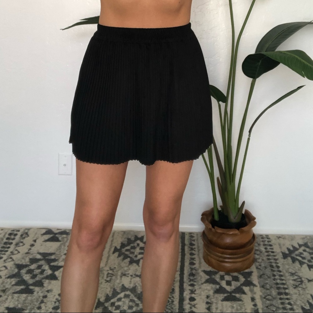 {Romeo+Juliet} pleated mini skirt - Picture 5 of 7